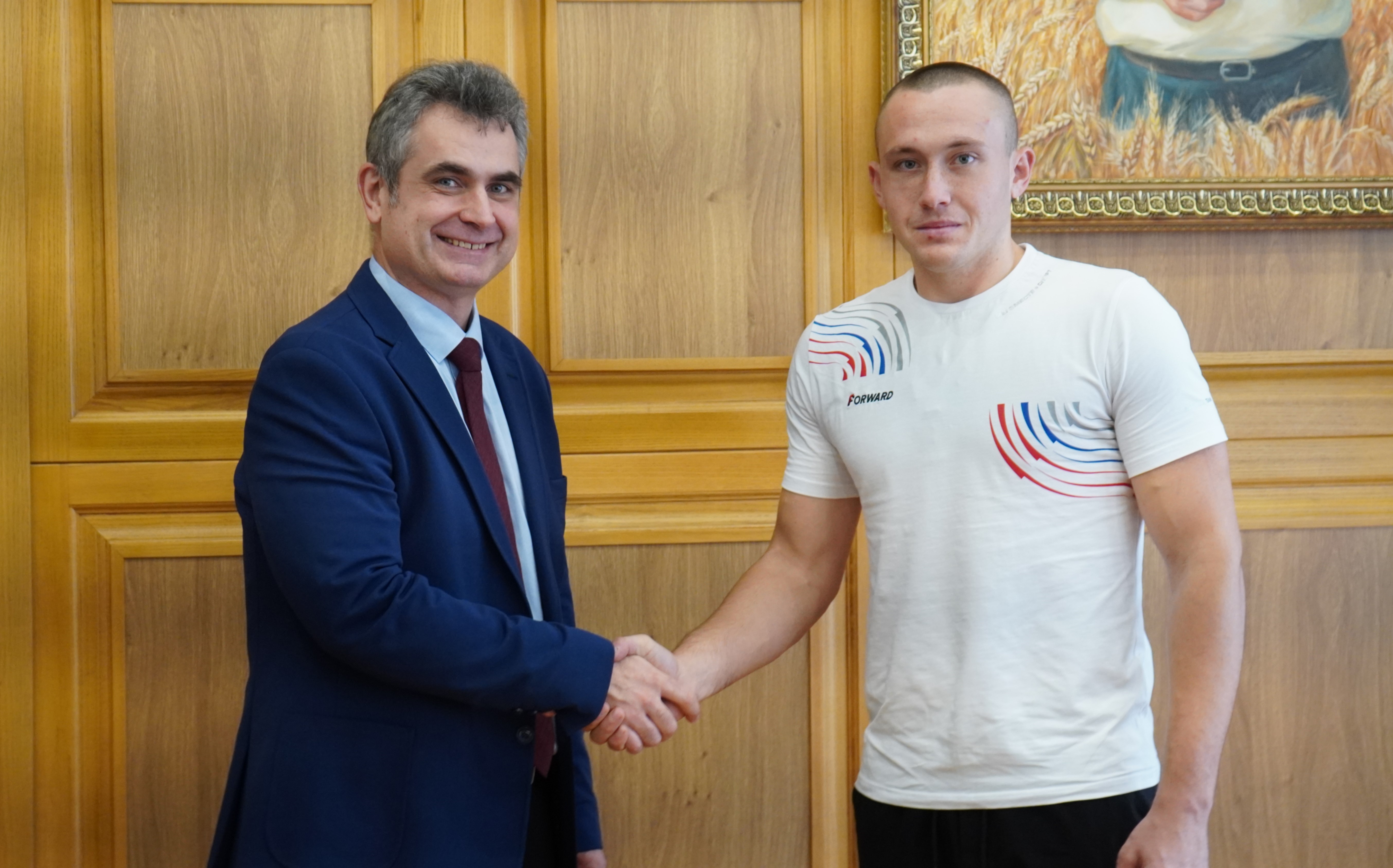 Врио ректора Белгородского ГАУ встретился с чемпионом мира